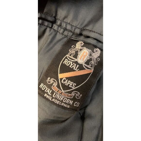 Vintage Royal Capes/Royal Uniform Co. of Philadelphia blazer. Unsized. - Picture 8 of 8